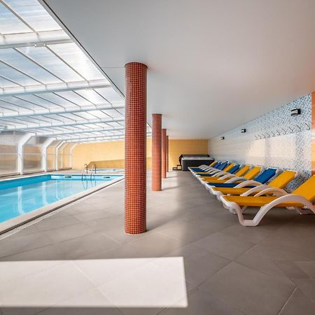 Hotel Colmeia 蒙特里尔 外观 照片