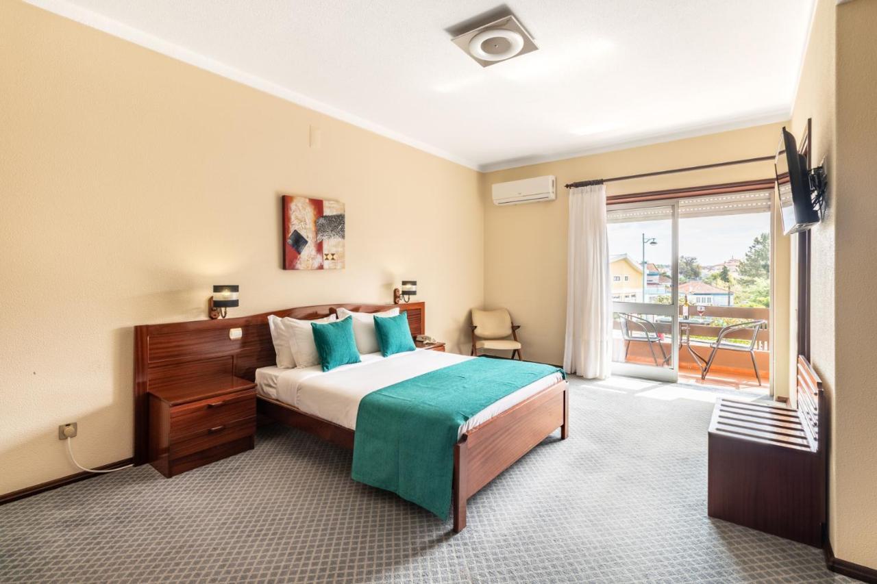 Hotel Colmeia 蒙特里尔 外观 照片