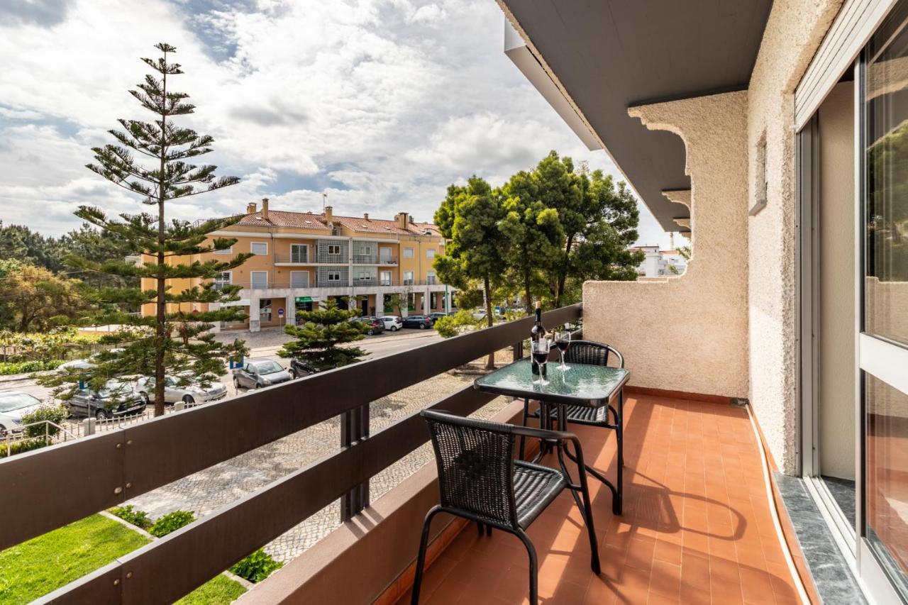 Hotel Colmeia 蒙特里尔 外观 照片