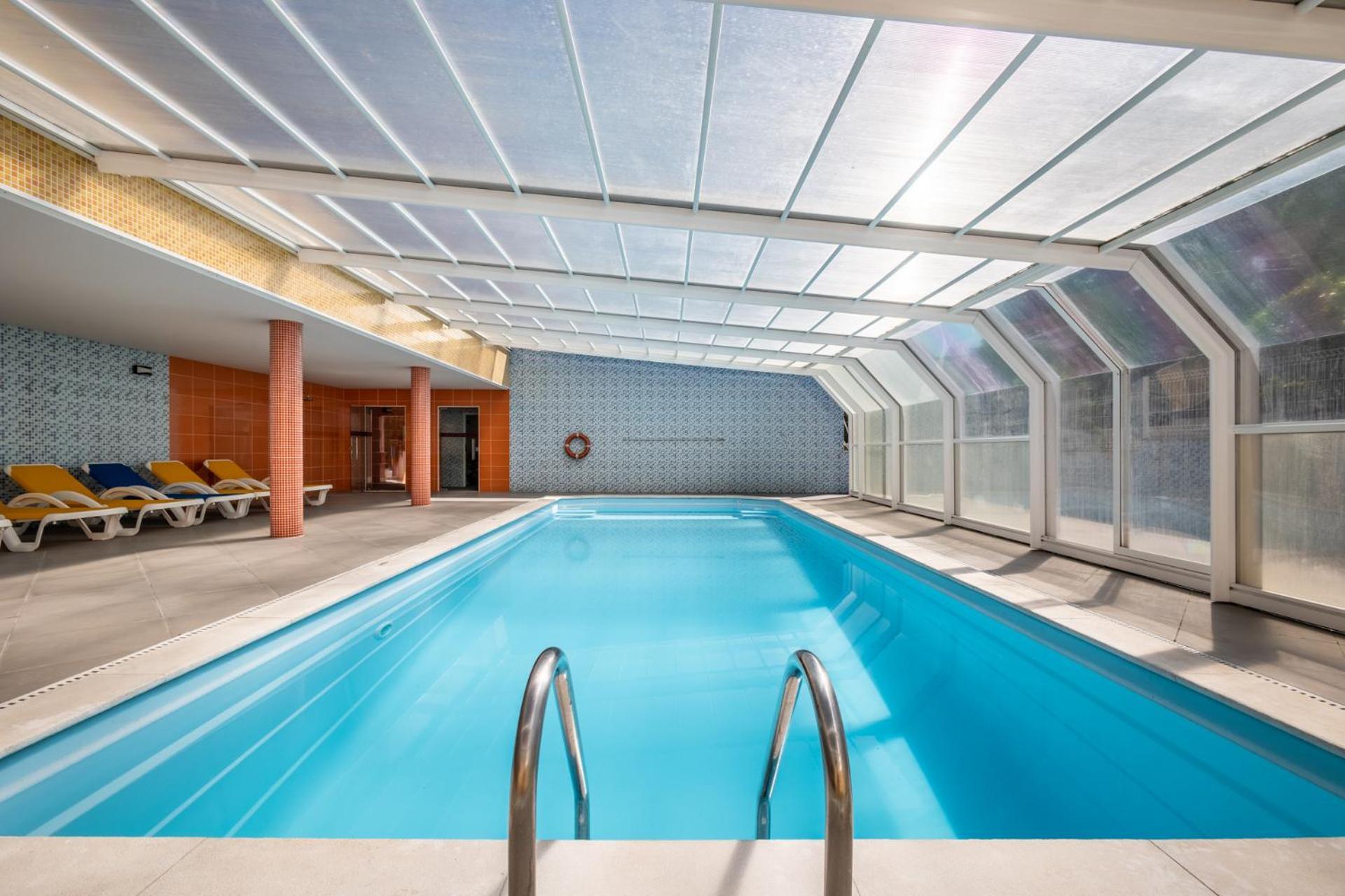 Hotel Colmeia 蒙特里尔 外观 照片